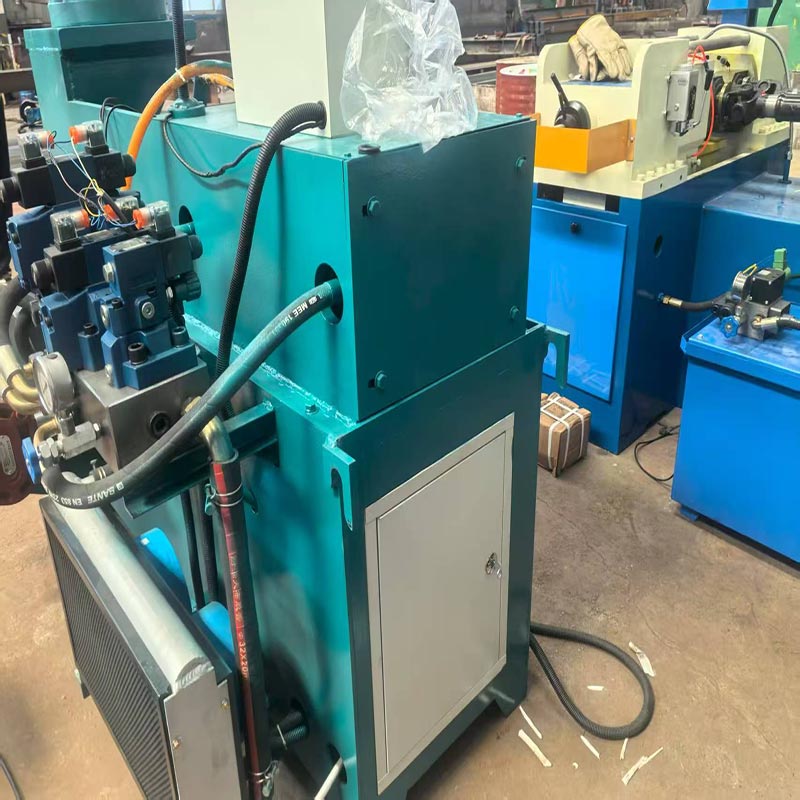 Berita mengenai peralatan rolling thread baru