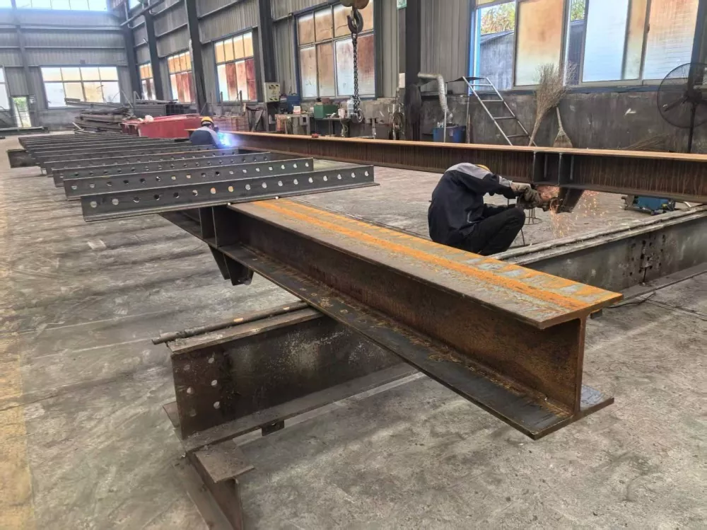 Adakah Alat Pengangkat Struktur Keluli Penyelesaian Terbaik untuk Projek Pembinaan Perindustrian yang Selamat dan Cekap